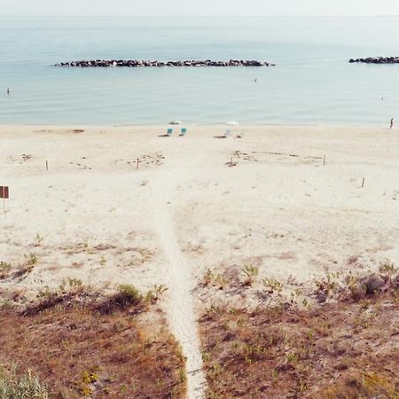 B&B Il Mare In Una Stanza Ortona Eksteriør billede
