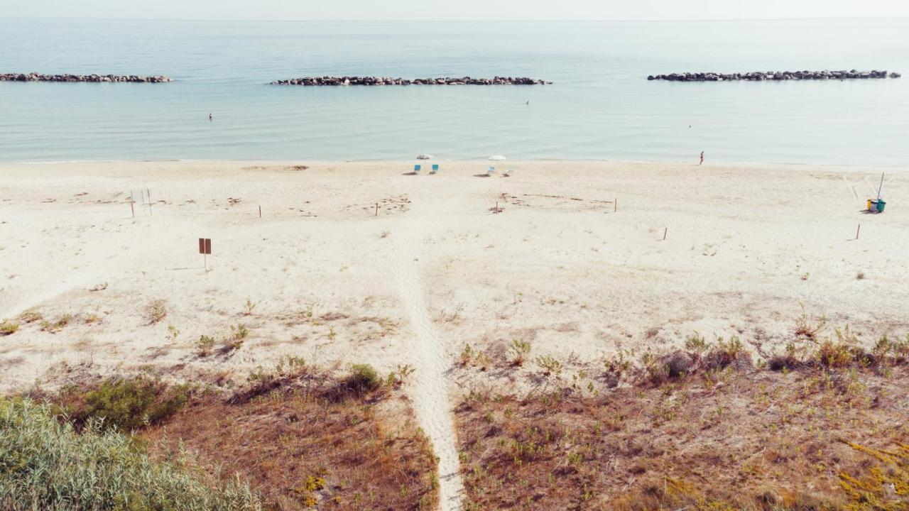 B&B Il Mare In Una Stanza Ortona Eksteriør billede
