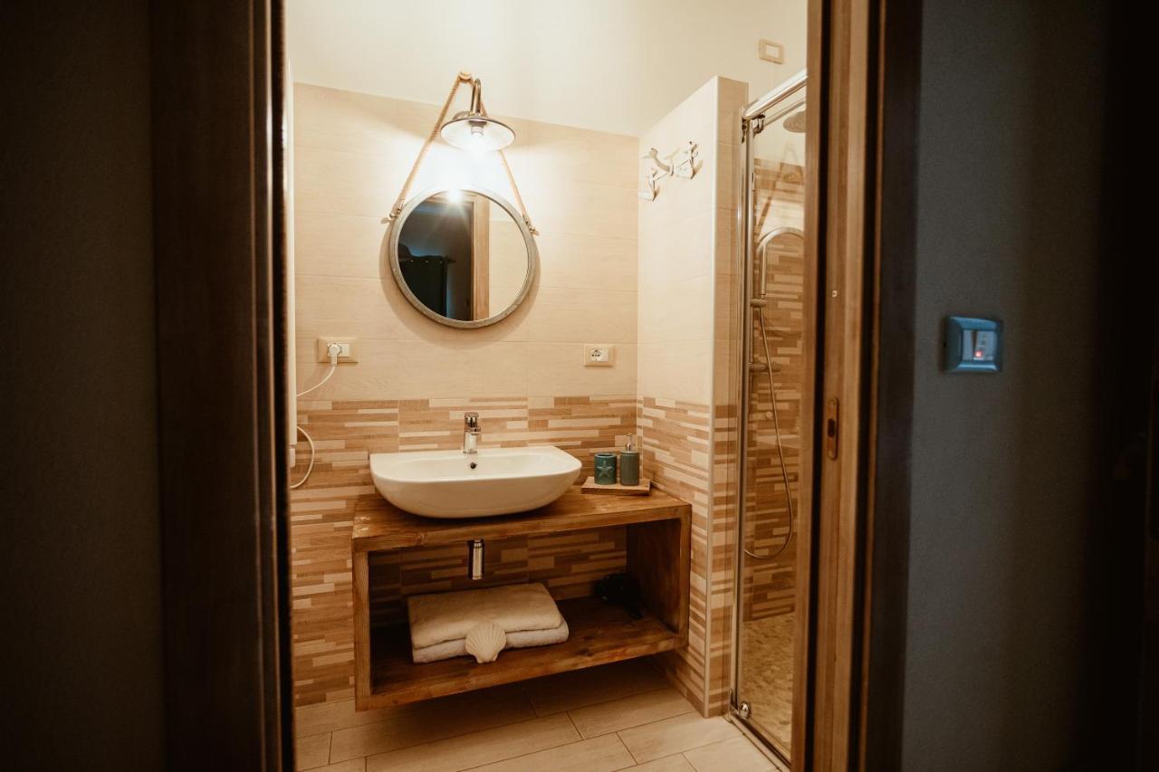 B&B Il Mare In Una Stanza Ortona Eksteriør billede